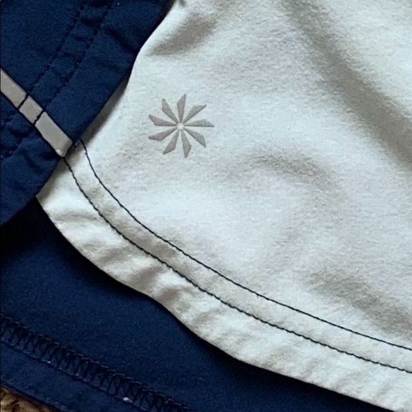 SUPER CUTE ATHLETA SHORTS size L girls- blue - Picture 4 of 4